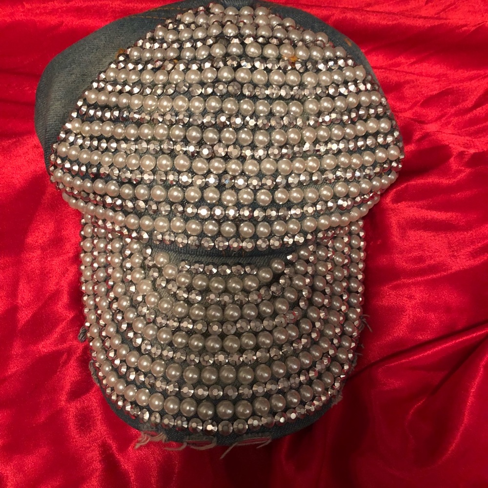 Studded baseball cap - Picture 2 of 2